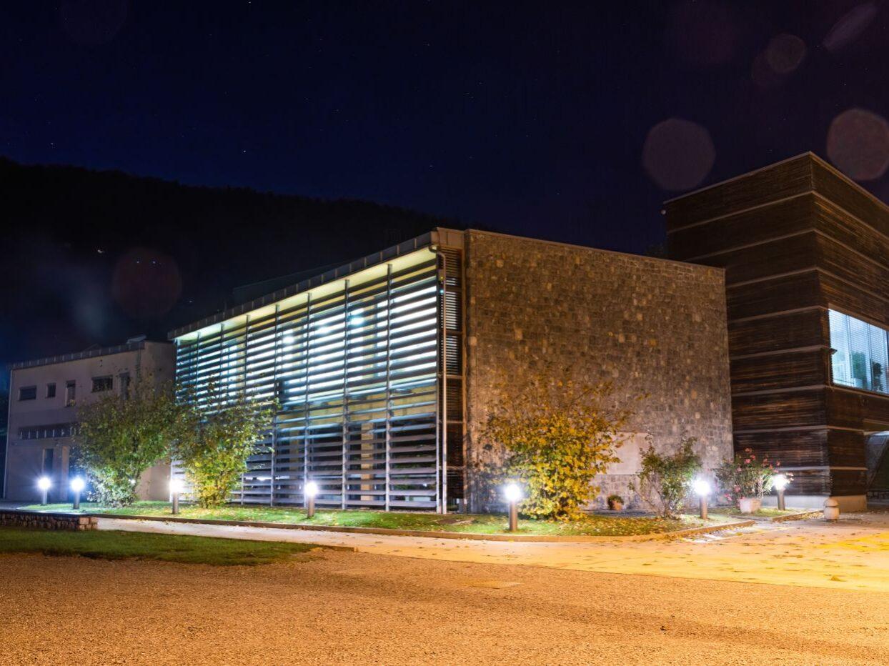 bela krajina kulturni center semic 03