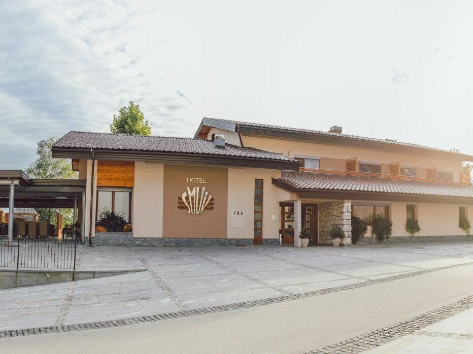 kulinarika bela krajina hotel smuk 01