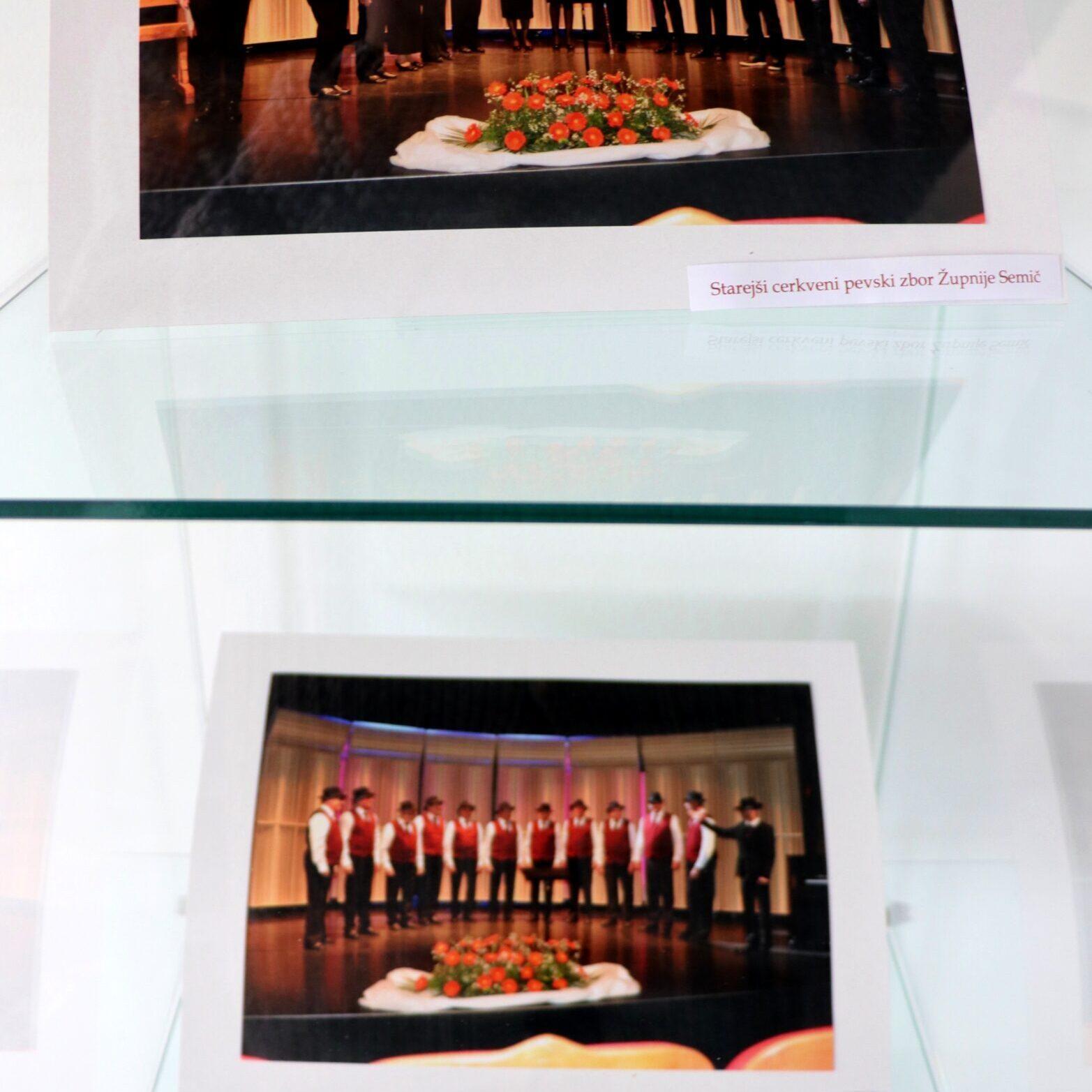 Voranc Vogel Obrazi kulture fotografska razstava 2021 Loncaric 2 scaled