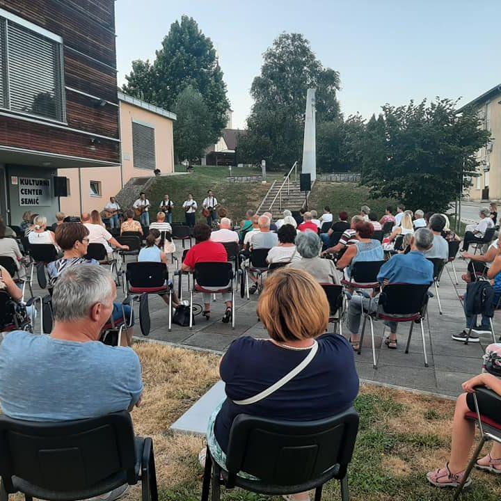 212861280 1645015445697442 879247614046933377 n