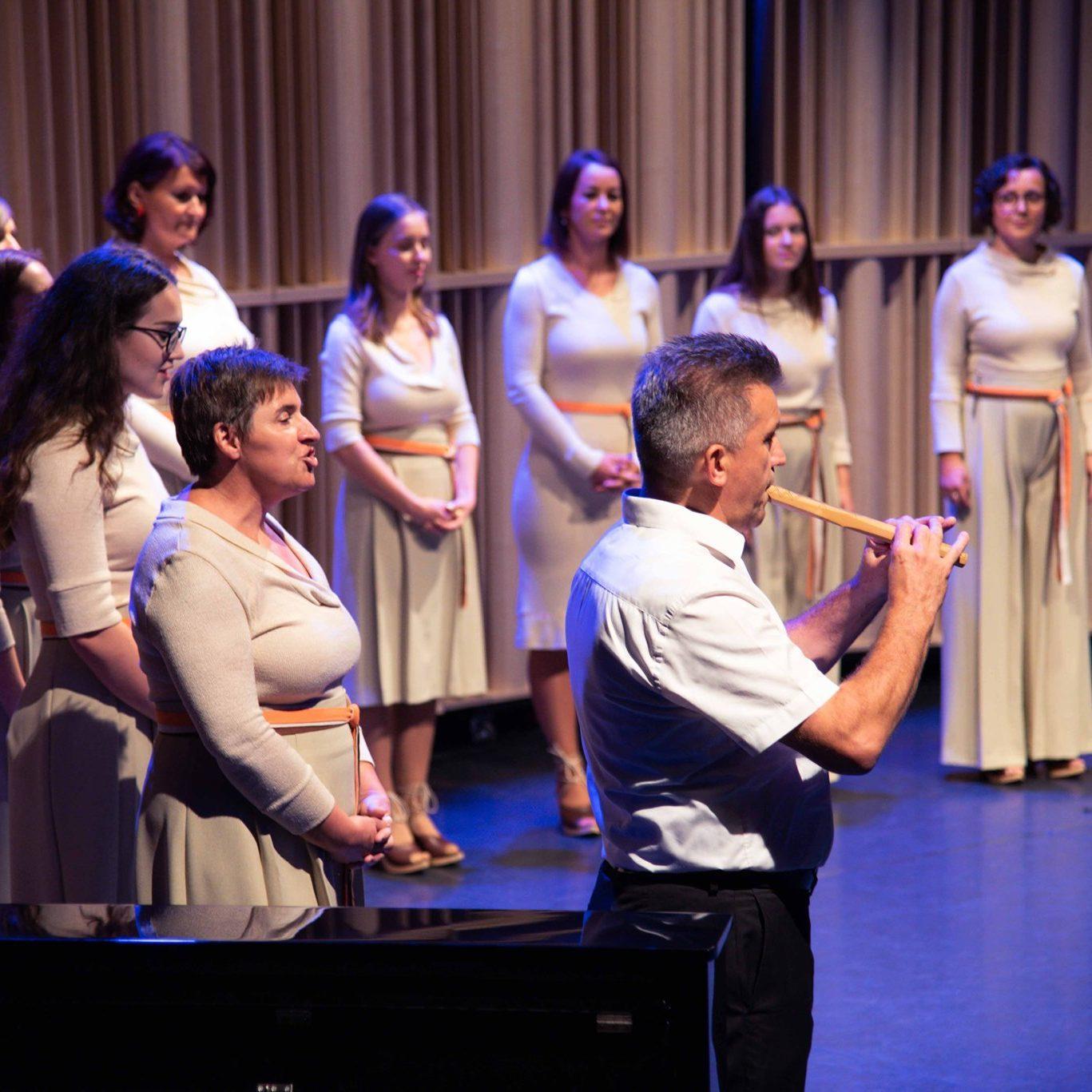 241737930 3001897816716661 1032393658518716823 n