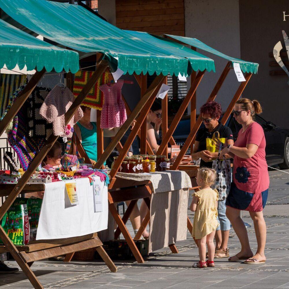 2022 06 18 3. Gremo na Semski plac Trsko jedro Foto Uros Novina 017