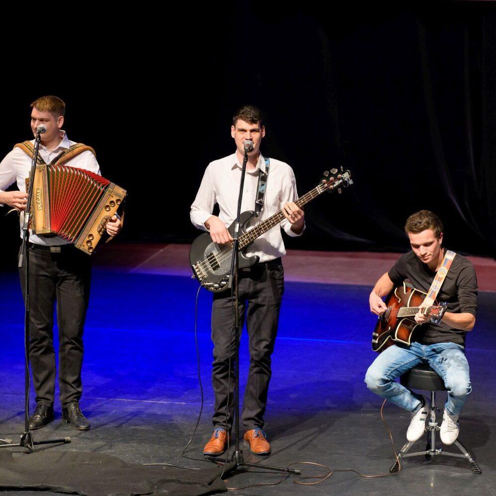 2022 11 12 Praznovanje jeseni in Martinovanje 2022 sobota Foto Uros Novina 017