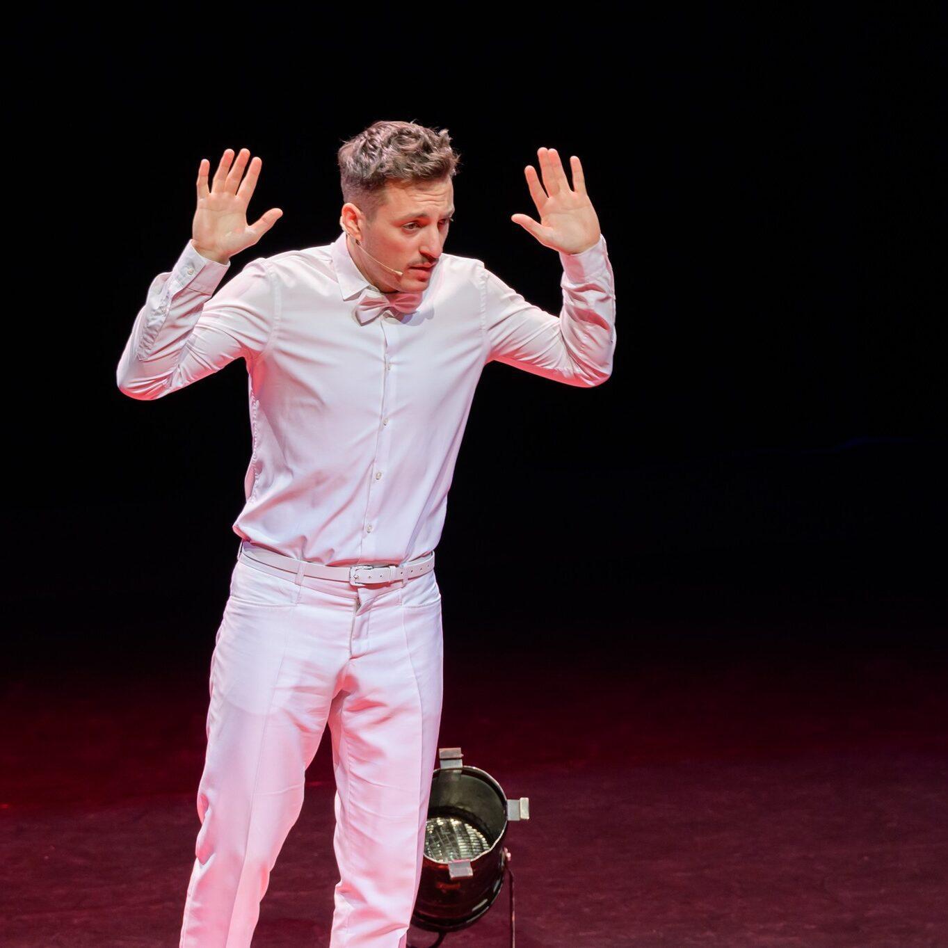 323439859 591539846143344 1776298427626382585 n