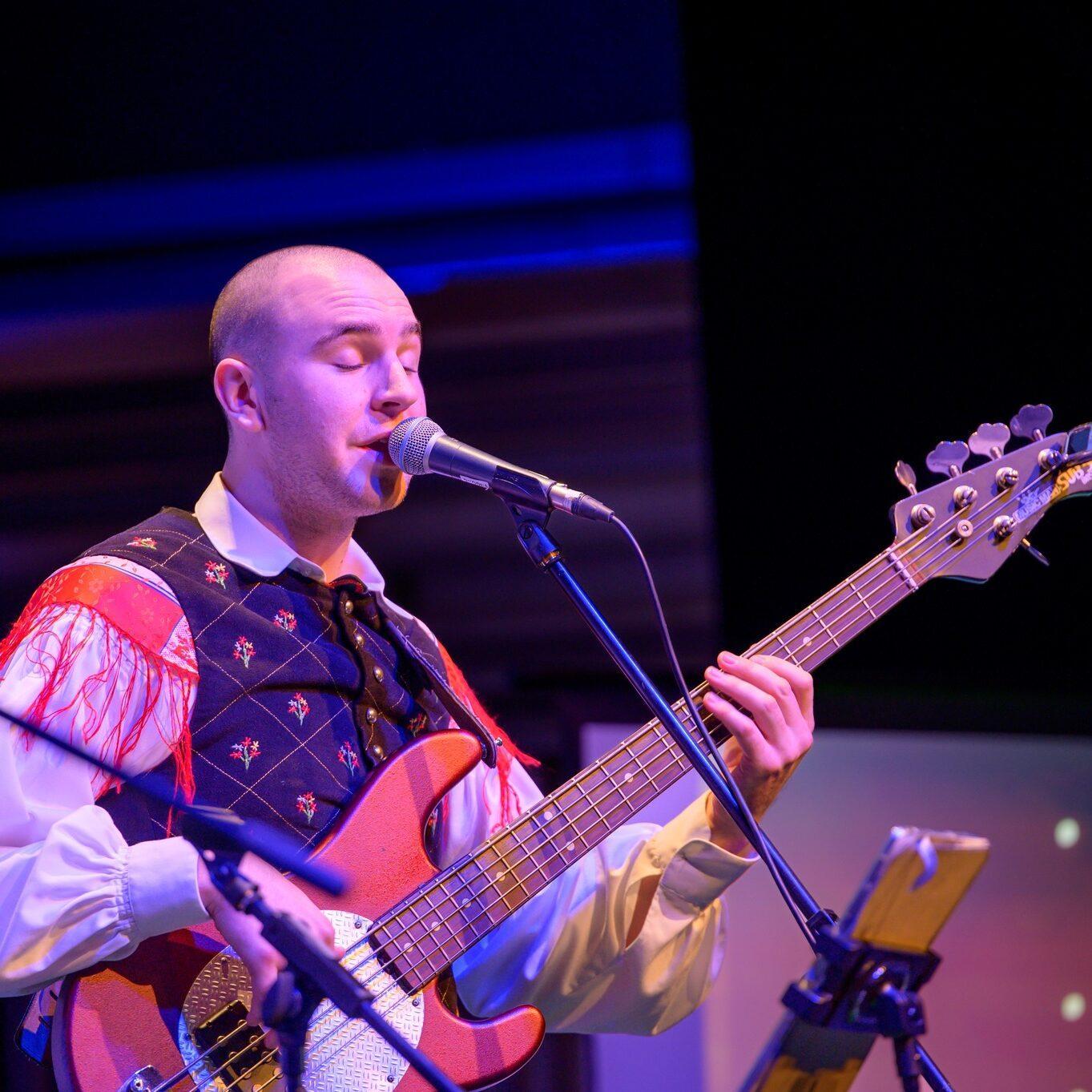 325744827 1617645321998374 2365566717784904974 n