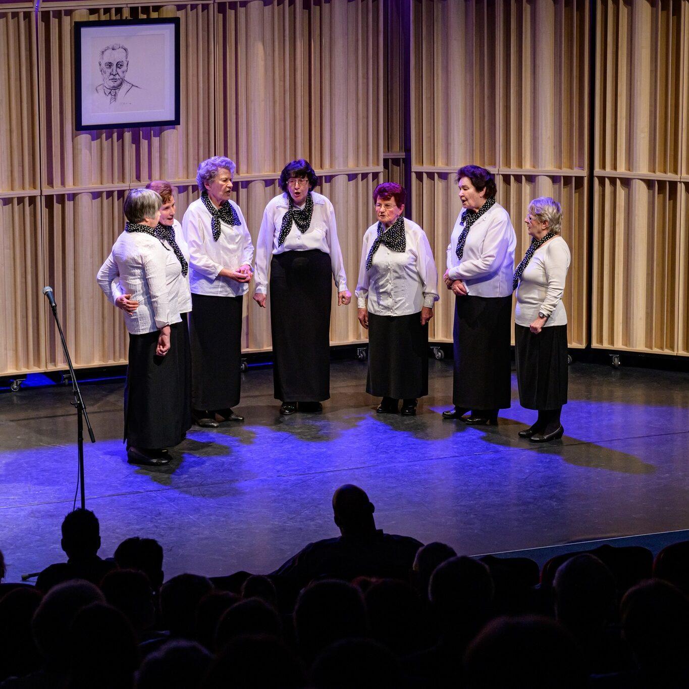 332080274 585043506832886 7200768941828069771 n