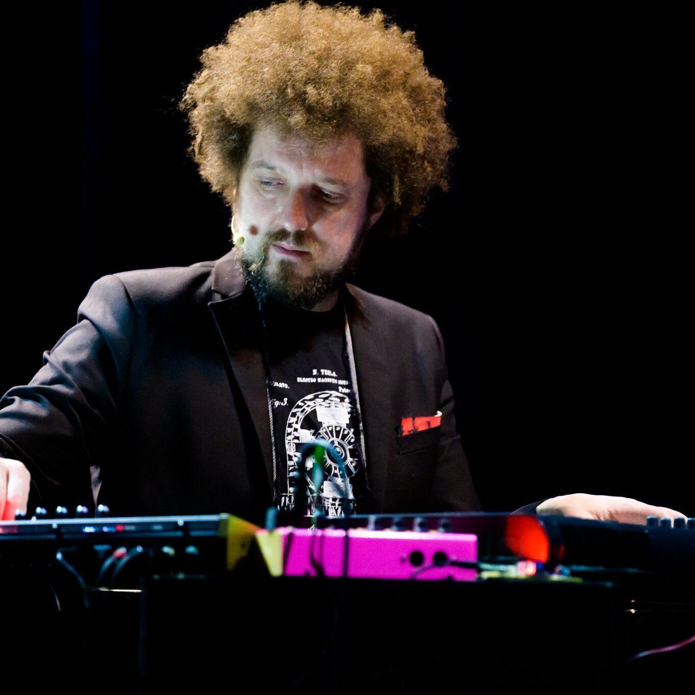 326302284 1222121495401078 4482153301879803971 n