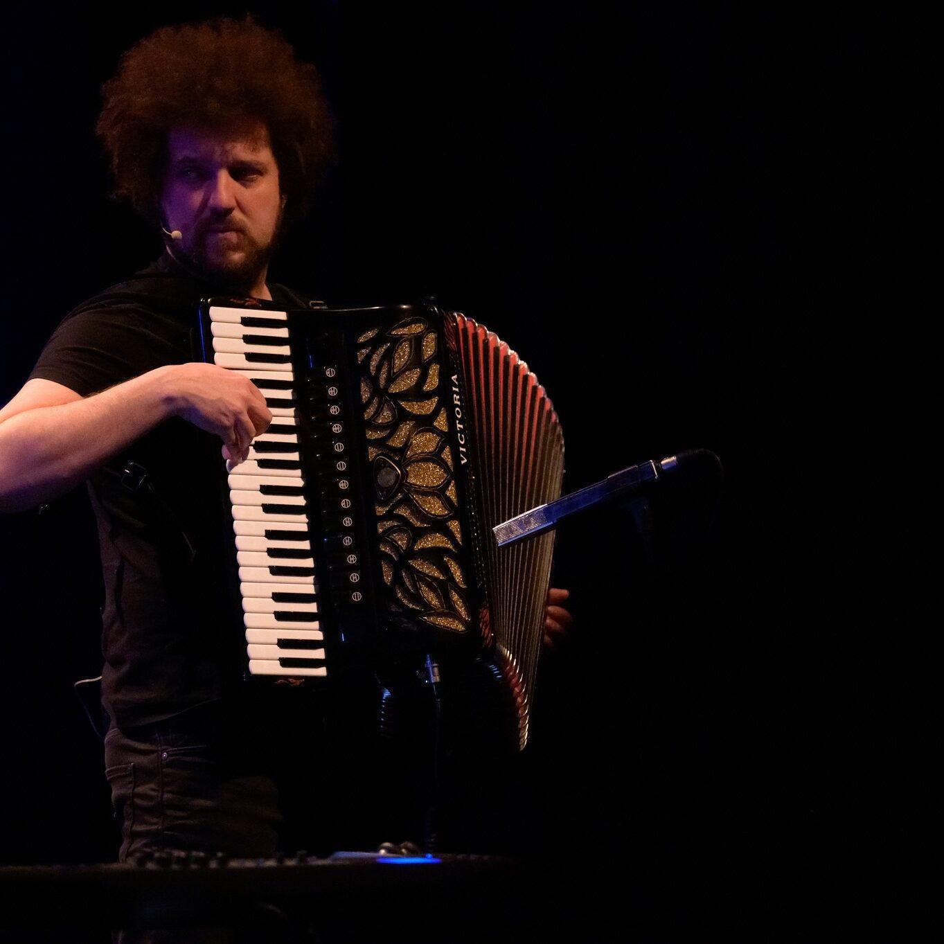 326324819 1599640787165176 7425479751539197959 n