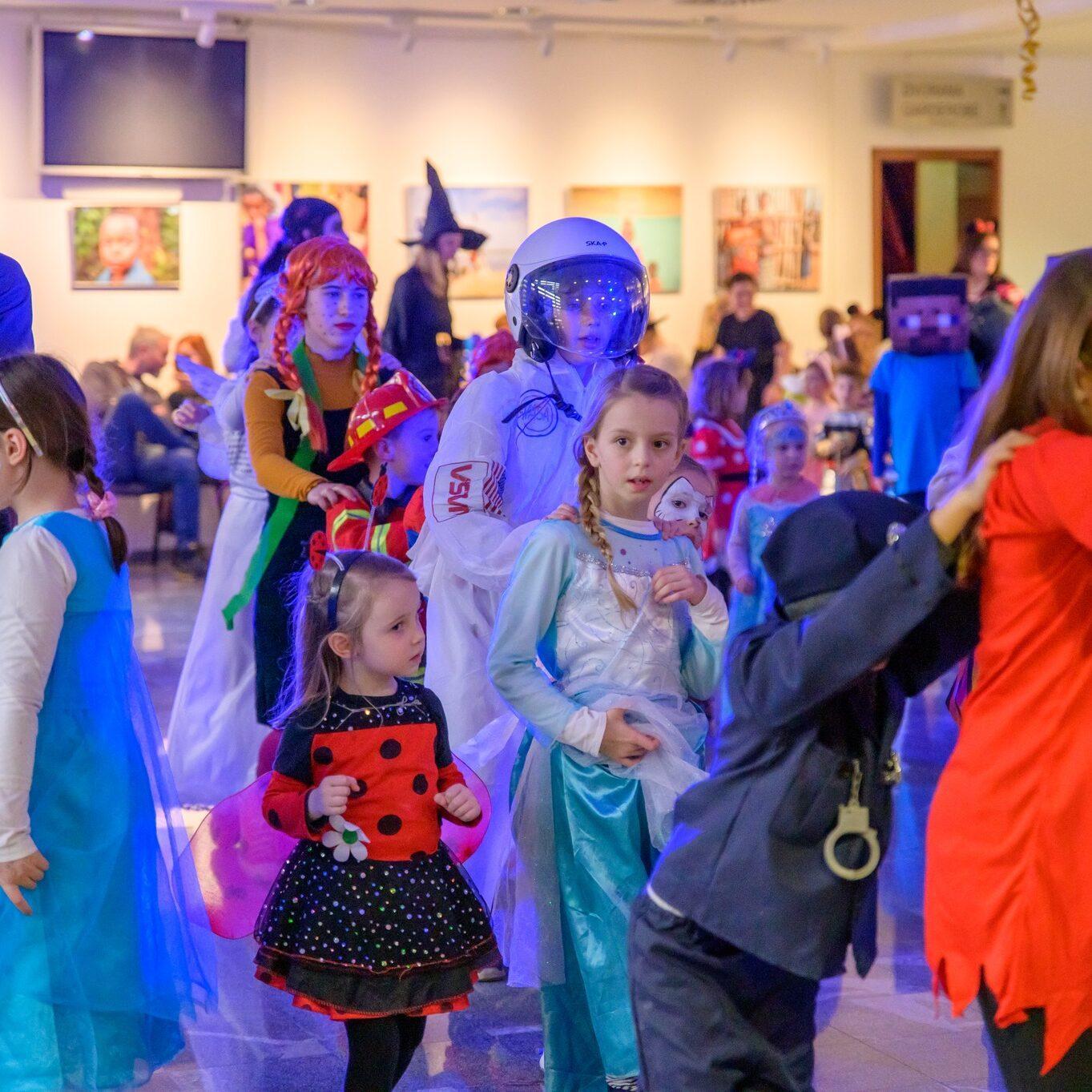 332077395 597978501701533 8056789055342344353 n