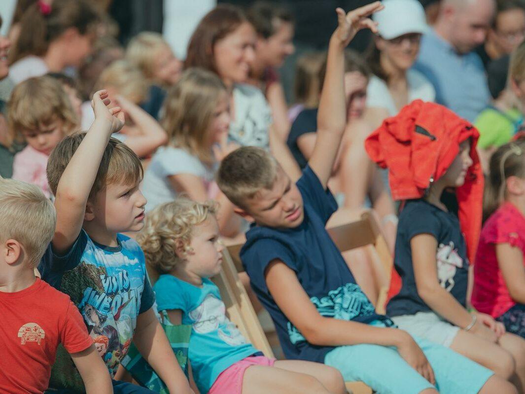 festival zakljucek poletja na semskem placu semic bela krajina koncerti dogodek avgust