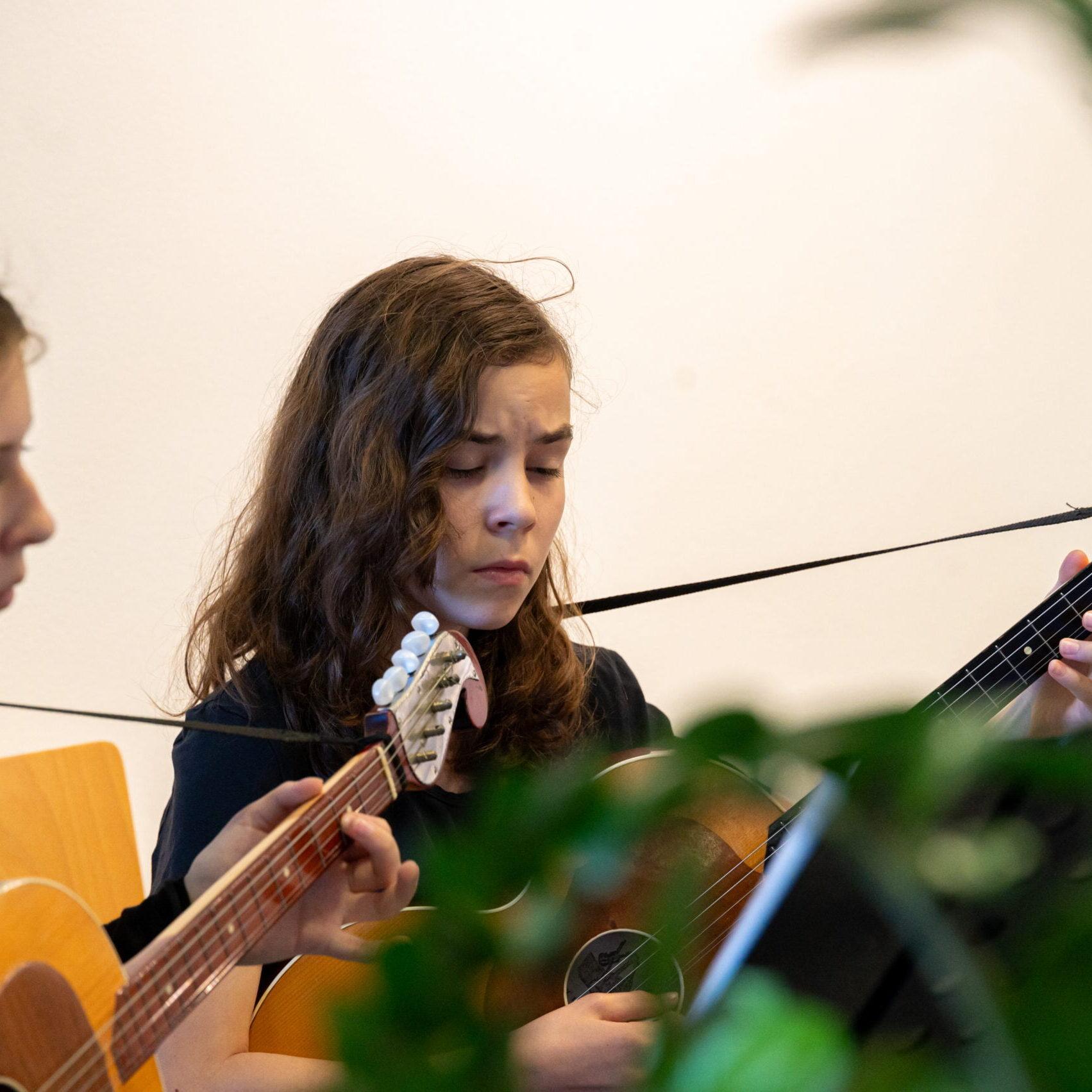 uros.novina@gmail.com